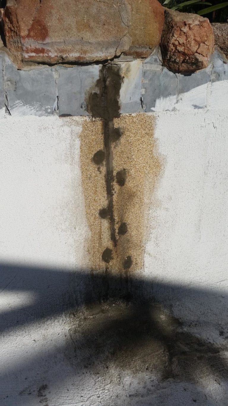 How To Stop Leaking Cracks In Concrete Swimming Pools Waterstop Solutions